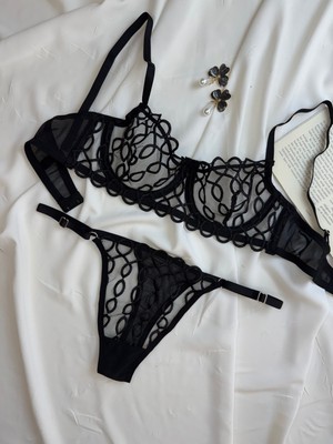 Rozenin Lingerie Yılbaşı Özel Siyah Zincir Desenli Transparan Bralet Takım