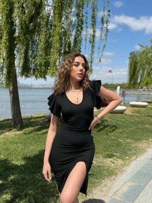 Moda Loris Kadın Kısa Kollu V Yakalı Kolları Volanlı Yandan Yırtmaçlı Kısa Janjan Krep Elbise