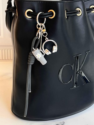 Rossev Charm Gri Termos Figürlü Anahtarlık - Çanta Charm (Gümüş Kulaklık Modeli)