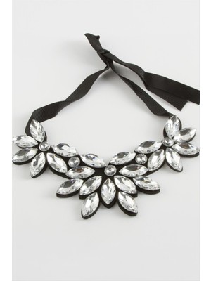 Datatek Çiçek Taşlı Yaka Kolye