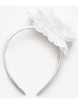 Beyaz  Gül Detaylı Kız Çocuk Taç