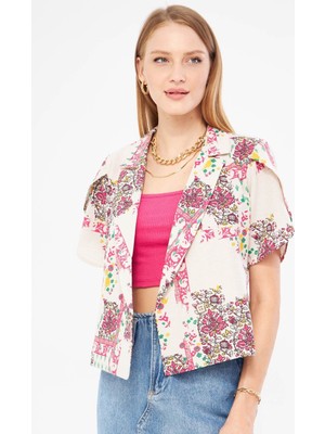 Armonika Kadın Fuşya-Yeşil Keten Görünümlü Desenli Kolu Yırtmaçlı Crop Kısa Kol Ceket ARM-24Y001095