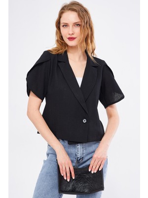 Armonika Kadın Siyah Crop Kısa Kollu Ceket Pamuk Polyester Malzeme ile Yırtmaç Detaylı