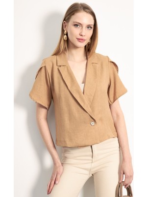 Armonika Kadın Camel Kolu Yırtmaç Detaylı Crop Kısa Kol Ceket ARM-24Y001048