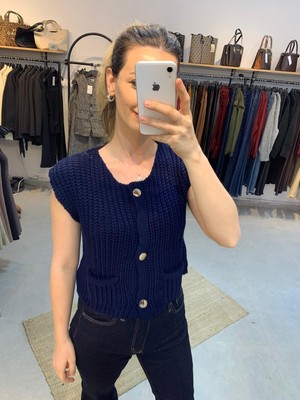 Ecenin Favorileri Kolsuz Örme Cepli Düğme Detaylı Mavi Kadın Yelek