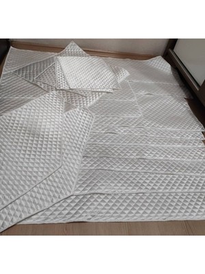 Evsay Dolap Içi Kapitone Güpürsüz 4kenarı Overloklu Raf Örtüsü En 50CM Boy 10 Metre Krem