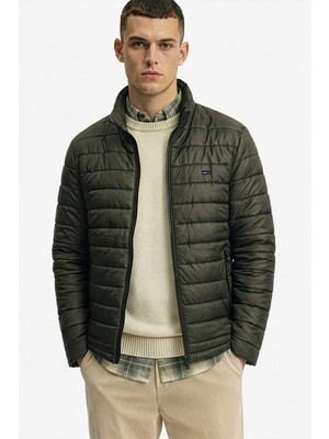 D1fference İçi Astarlı Cepli  Jel Elyaflı Su ve Rügar Geçirmez Erkek Kışlık Mont