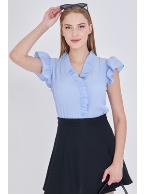 Armonika Kadın Bebe Mavi Yakası ve Kolları Fırfırlı Bluz ARM-25Y001063