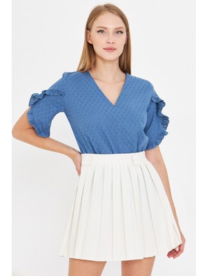 Armonika Kadın Koyu Mavi V Yaka Kolları Fırfırlı Kısa Kol Bluz ARM-25Y001031