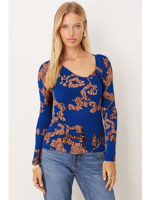 Armonika Kadın Mavi-Bej Asimetrik Yaka Detaylı Bluz ARM-26K001046