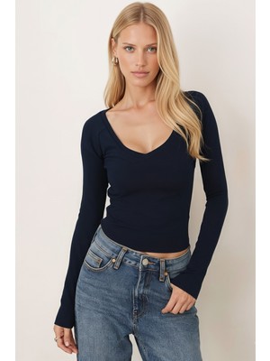 Armonika Kadın Lacivert Geniş V Yaka Uzun Kol Body Bluz ARM-26K135007