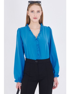 Armonika Kadın Mavi Yakası ve Önü Fırfır Detaylı Kolları Lastikli Uzun Kollu Bluz ARM-25K001030