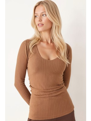 Armonika Kadın Açık Kahve V Yaka Uzun Kollu Önü Büzgülü Yumuşak Dokulu Likralı Bluz ARM-26K001014