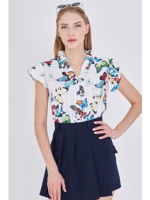 Armonika Kadın Beyaz Yakası ve Kolları Fırfırlı Bluz ARM-25Y001028