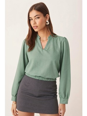 Armonika Kadın Mint V Yaka Yakası Pile Detaylı Beli Lastikli Manşetli Bluz ARM-26K001020