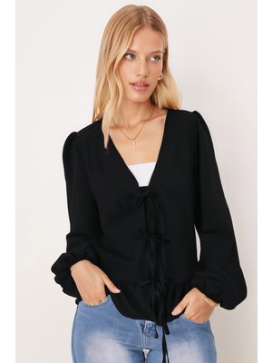 Armonika Kadın Siyah Önden Bağlamalı Etek Ucu Fırfırlı Kolları Lastikli Bluz ARM-26K001019