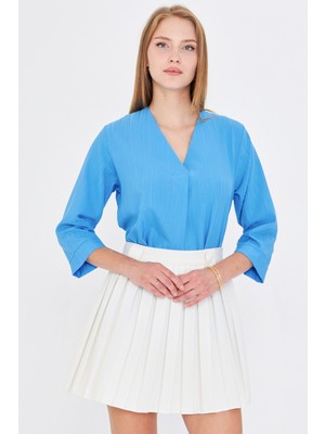 Armonika Kadın Mavi V Yaka Çeyrek Kol Bluz ARM-25Y001024
