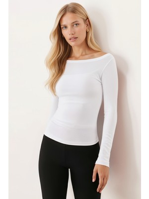 Armonika Kadın Beyaz Kayık Yaka Uzun Kol Body Bluz ARM-26K135013