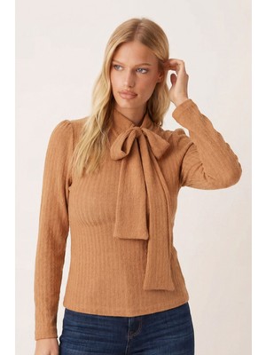 Armonika Kadın Vizon Yakası Yandan Bağlamalı Omuzları Büzgülü Bluz ARM-26K001068