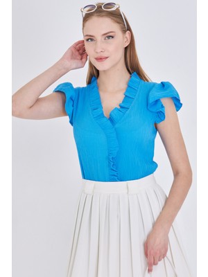 Armonika Kadın Mavi Yakası ve Kolları Fırfırlı Bluz ARM-25Y001063