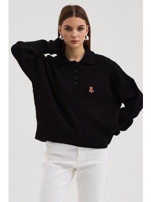 Lijuri Ayıcık Nakışlı Polo Yaka Örme Triko Kazak 1388