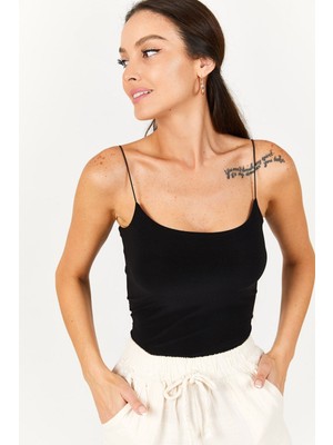 Armonika Kadın Siyah Ip Askılı Astarlı Crop Bluz ARM-22Y055003
