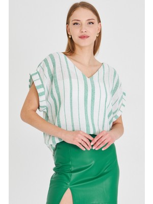Armonika Kadın Çimen Yeşil V Yaka Yanları Yırtmaçlı Arkası Uzun Duble Kol Detaylı Oversize Bluz ARM-25Y001056