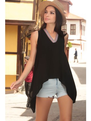 Armonika Kadın Siyah Yakası Etnik Asimetrik Bluz ARM-17Y001023