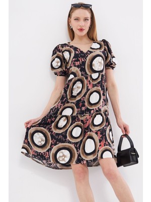 Armonika Kadın Bej-Siyah V Yaka Kısa Kol Desenli Fırfırlı Elbise ARM-24Y001014