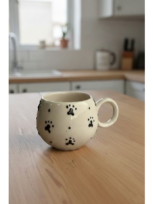 KYA CERA Siyah Pati Kabartmalı Tekli El Yapımı Seramik Kupa