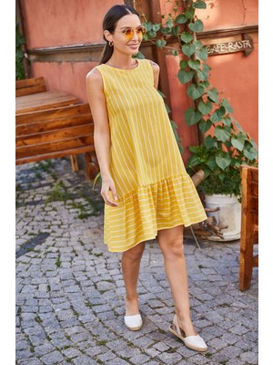 Armonika Kadın Sarı Kolsuz Eteği Fırfırlı Çizgili Elbise ARM-19Y001101