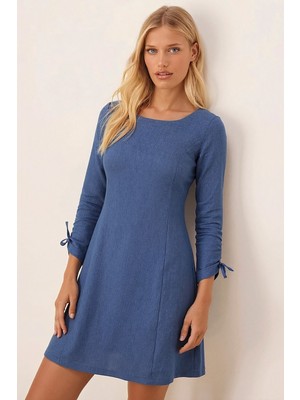 Armonika Kadın Koyu Mavi Sıfır Yaka Kolları Büzgülü Kulplu Uzun Kol Elbise ARM-26K001033