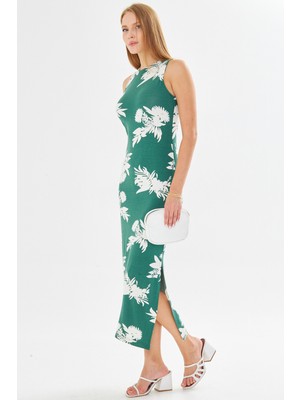 Armonika Kadın Koyu Yeşil Sıfır Yaka Kolsuz Yırtmaçlı Uzun Elbise ARM-23Y001090