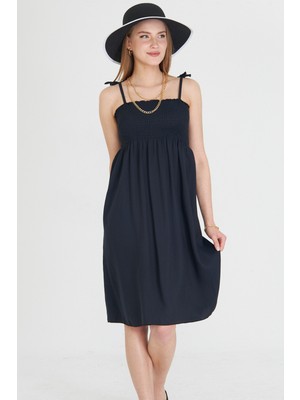 Armonika Kadın Koyu Lacivert Askıları Bağcıklı Göğsü Gipe Lastikli Mini Elbise ARM-25Y001047