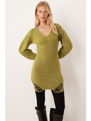 Armonika Kadın Yağ Yeşili V Yaka Etek Ucu Yırtıklı Triko Elbise ARM-26K136008