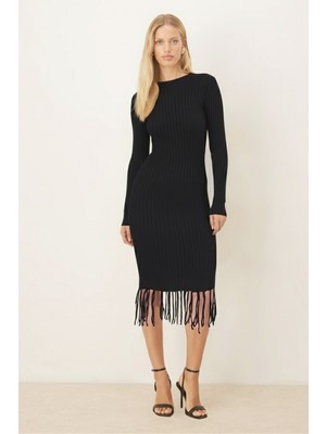 Armonika Kadın Siyah Etek Ucu Püsküllü Triko Elbise ARM-26K136028