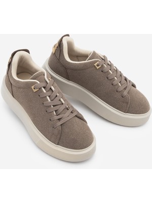 Marjin Kadın Sneaker Kalın Taban Altın Toka Detaylı Bağcıklı Spor Ayakkabı Rofke Vizon Süet