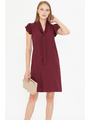 Armonika Kadın Bordo V Yaka Kolları Fırfırlı Kravat Detaylı Elbise ARM-25Y001022