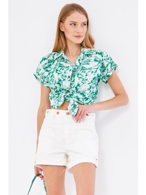 Armonika Kadın Çimen Yeşil Desenli Kısa Kol Gömlek Pamuk-Polyester Rahat Kesim Şık Stil ARM-22Y001052