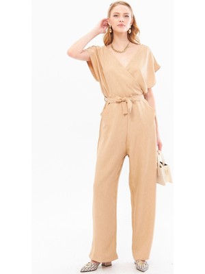 Armonika Kadın Bej Kruvaze Yaka Sırtı V Detaylı Cepli Kuşaklı Bol Paça Tulum ARM-24Y001073