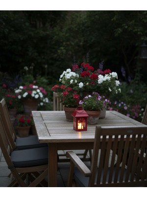 Artepieza Kırmızı Camlı Metal Salon Bahçe ve Balkon Tipi Askılı Dekoratif Fener-Hediyelik Dekoratif Fener Mumluk-Retro Dekoratif Metal Fener Mumluk 12*6 cm