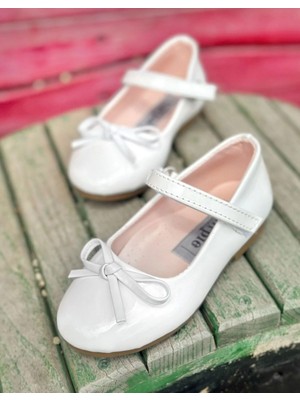 Surpie Shoes Ince Fiyonk Detaylı Kız Çocuk Babet, Kırmızı, Beyaz, Siyah Babet