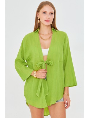 Armonika Kadın Fıstık Yeşili Kendinden Çizgili Önden Bağlamalı Kimono Gömlek ARM-24Y001101