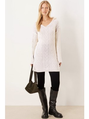 Armonika Kadın Ekru V Yaka Triko Kazak ARM-26K136037