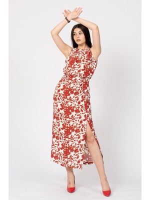 AURA 7 Collection Kadın Giyim Yuvarlak Yaka Beli Kendinden Kat Detaylı Önden Yırtmaçlı Midi Elbise