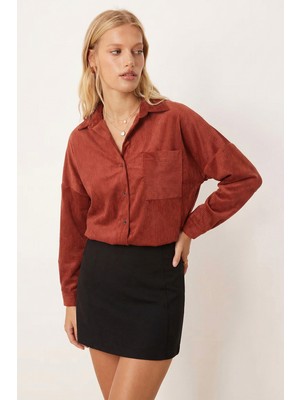 Armonika Kadın Koyu Kiremit Cepli Oversize Ince Fitilli Kadife Gömlek ARM-24K001076