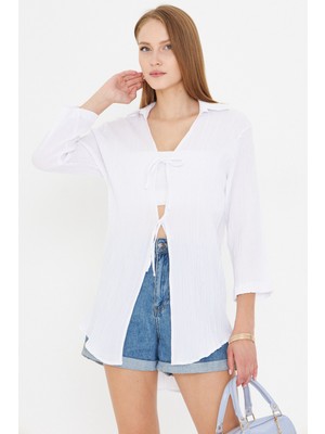 Armonika Kadın Beyaz Gömlek Yakalı Önden Bağcıklı Kimono Gömlek ARM-25K001006