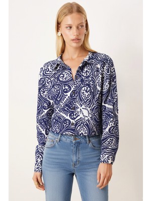 Armonika Kadın Lacivert-Beyaz Desenli Uzun Kol Gömlek ARM-22K001123