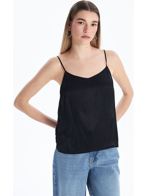 Lc Waikiki Yeni Sezon V Yaka Saten Kadın Bluz