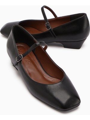 Limoya Yuphin Siyah Kısa Topuklu Kemerli Kadın Topuklu Ayakkabı